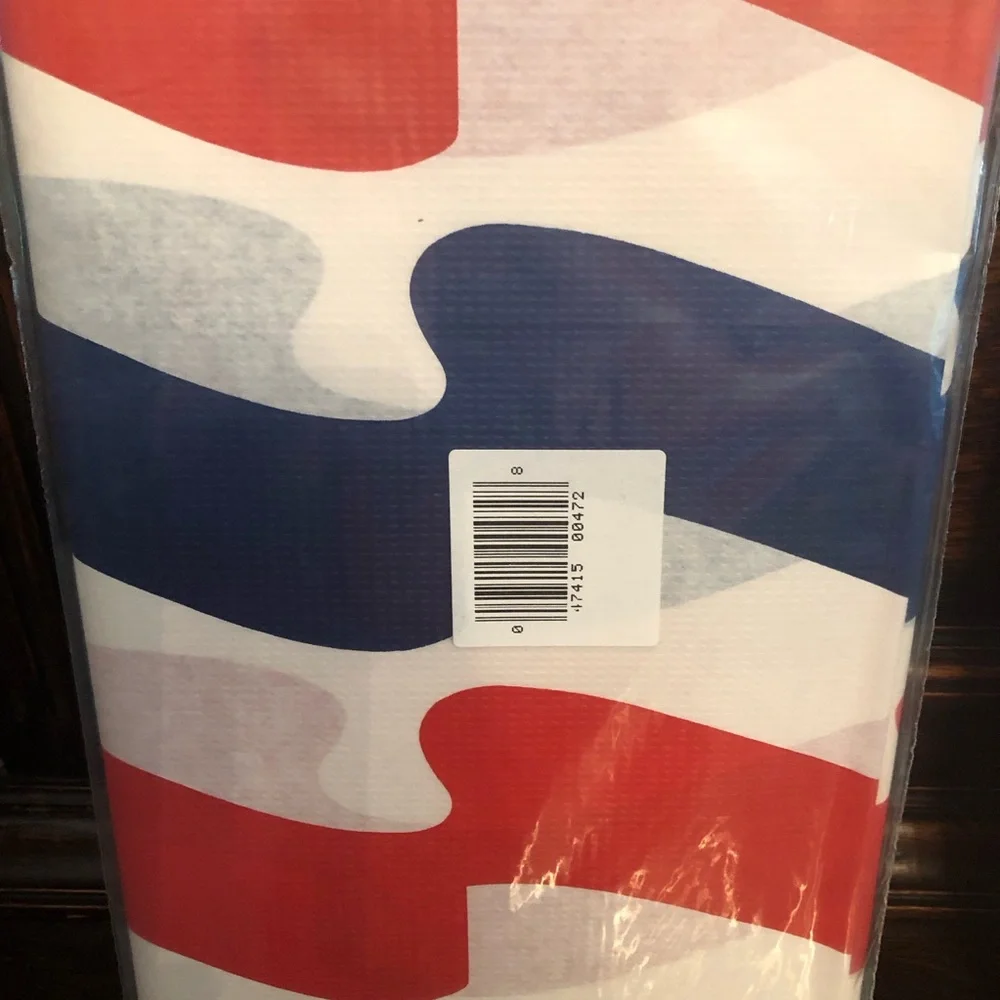 Lots of Misc. Party Paper Products 🇺🇸🐠🎄🎁